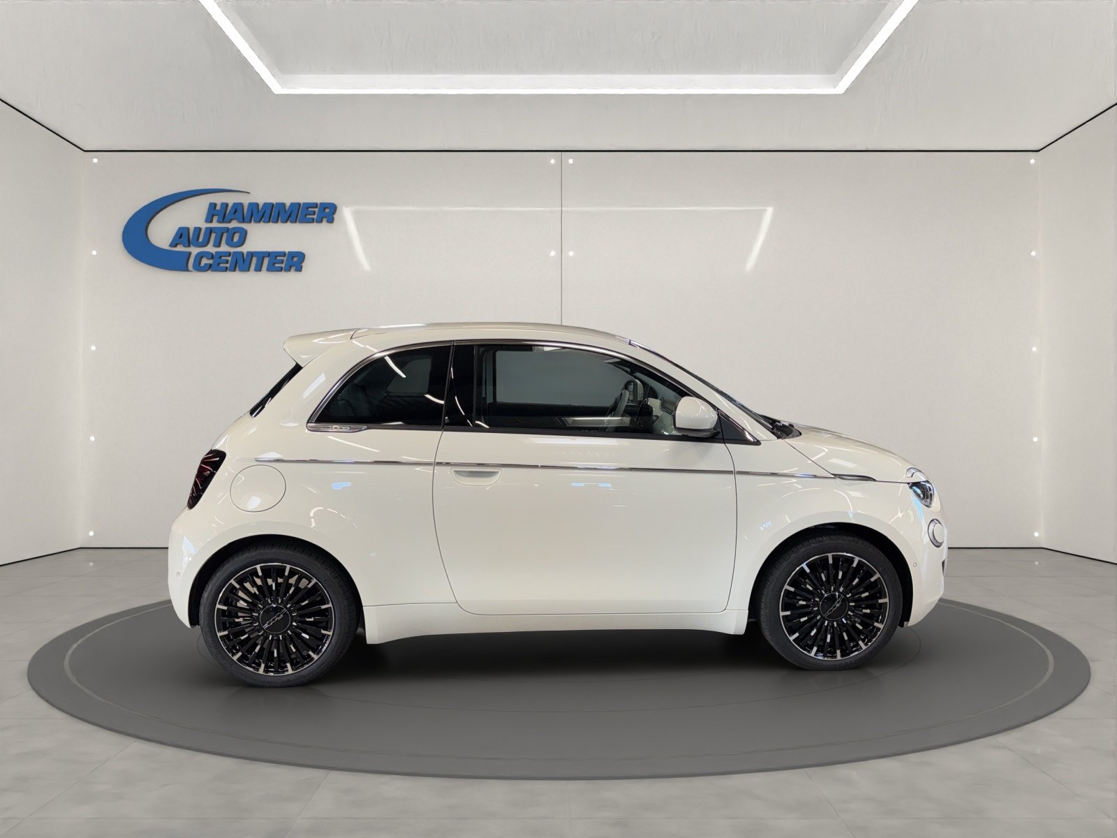 FIAT 500 La Prima, Electric, New car, Automatic - 6