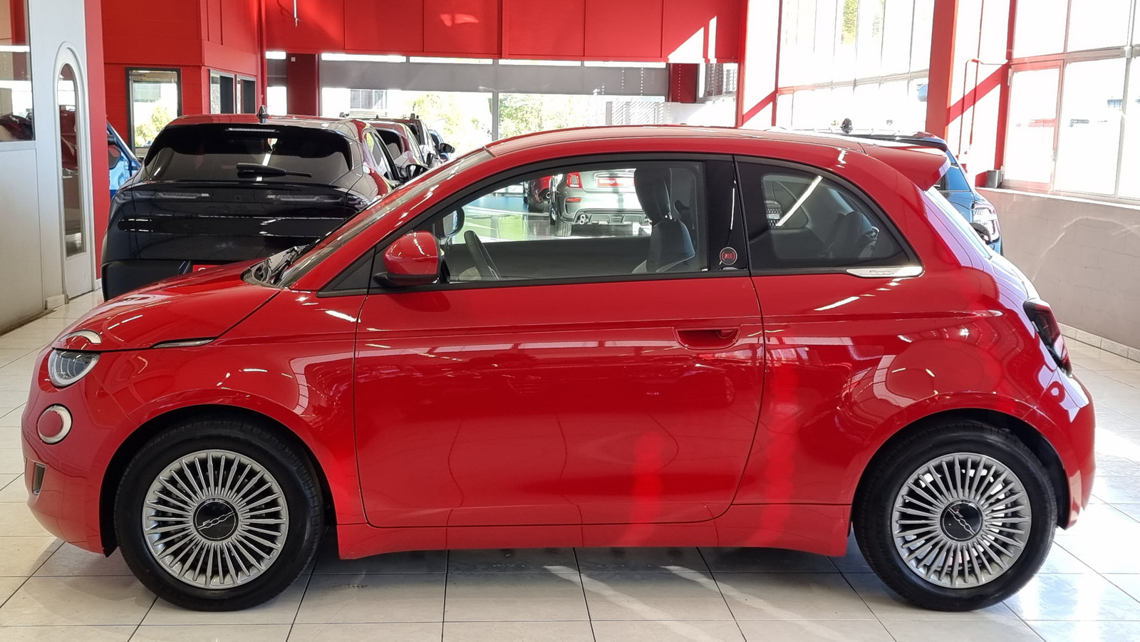 FIAT 500 1.0 Hybrid Torino, Hybride Léger Essence/Électricité, Voiture nouvelle, Manuelle - 3