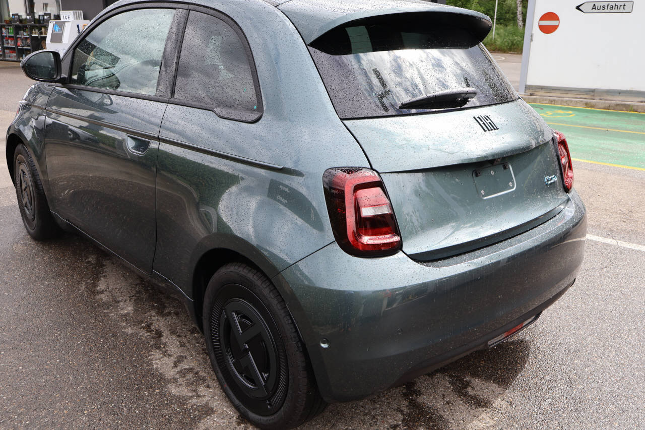 FIAT 500 Armani, Électrique, Voiture nouvelle, Automatique - 6