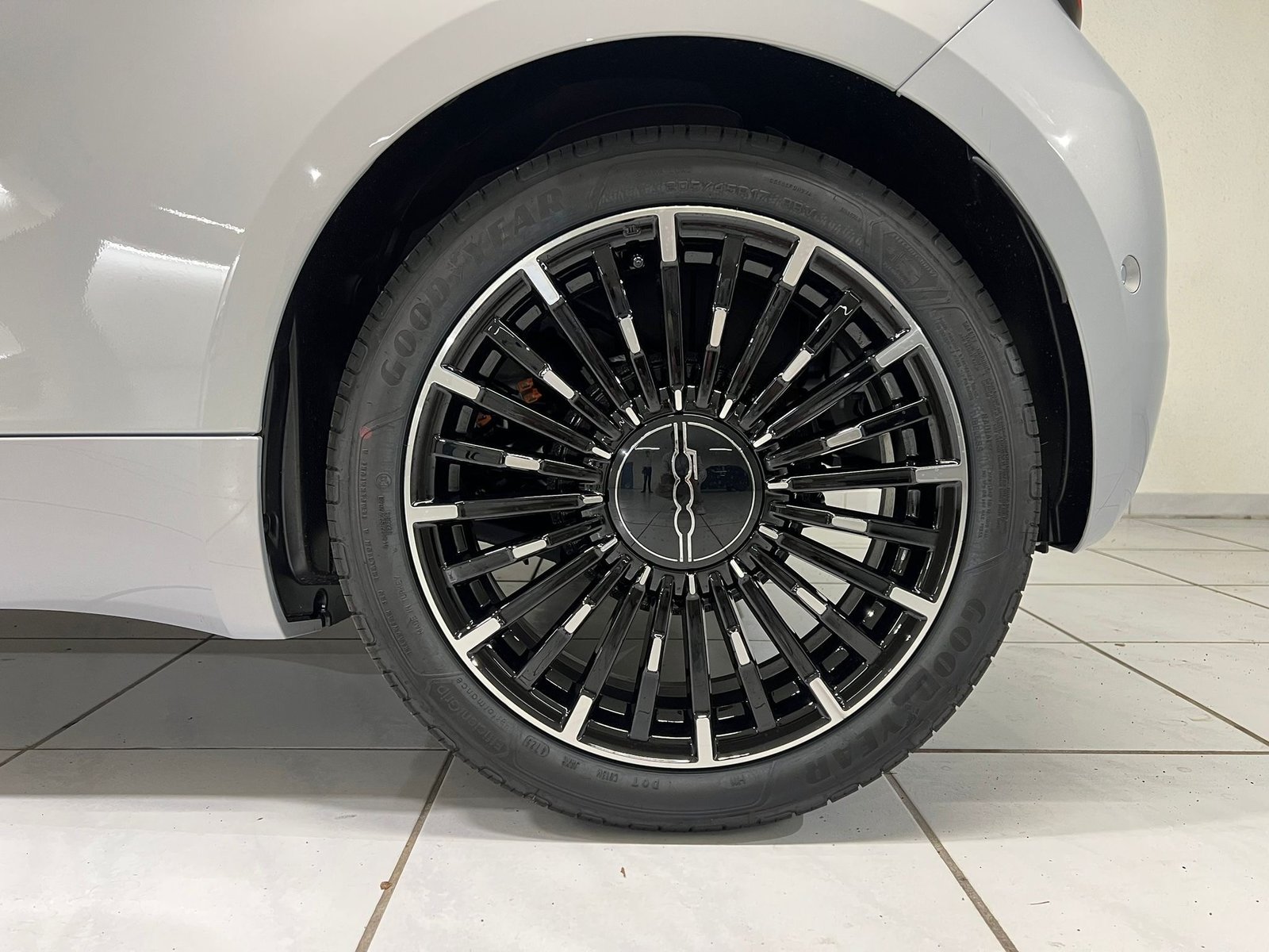 FIAT 500 electric La Prima, Elektro, Neuwagen, Automatik - 7