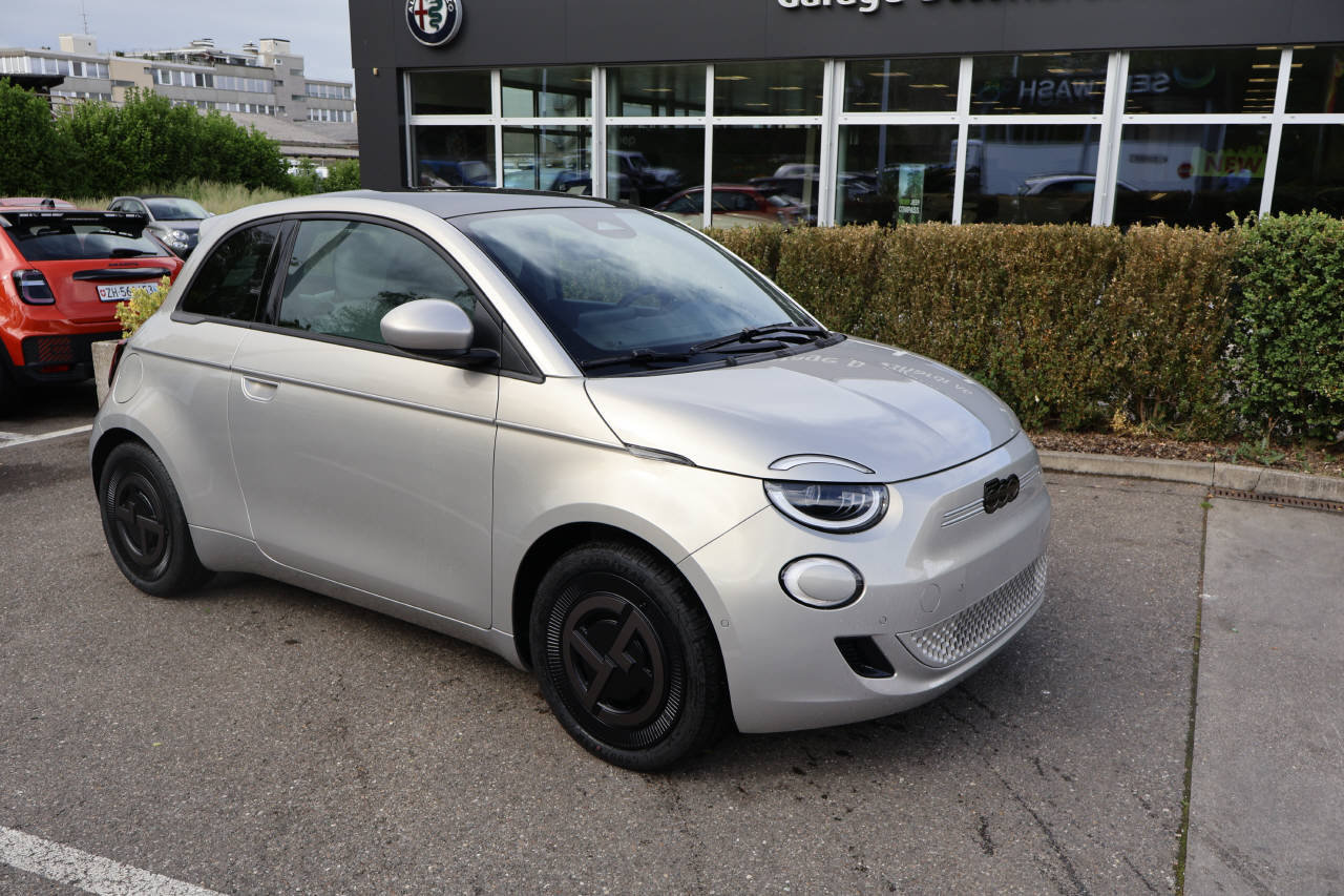 FIAT 500 Armani, Elektro, Neuwagen, Automatik - 2