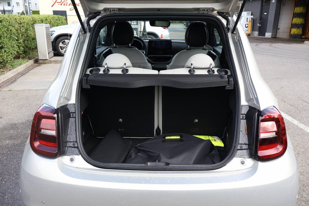 FIAT 500 Armani, Elektro, Neuwagen, Automatik - 5