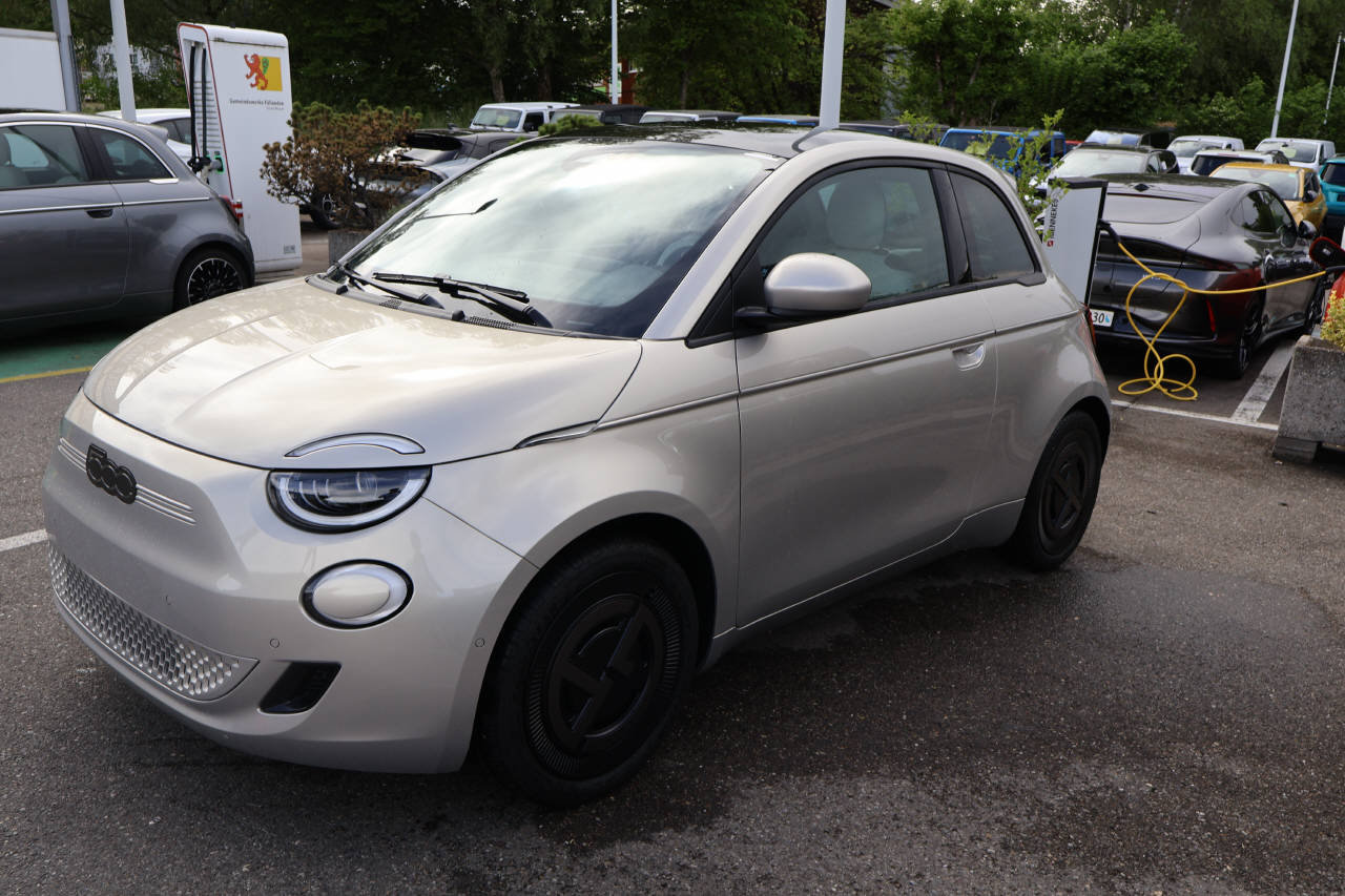 FIAT 500 Armani, Elektro, Neuwagen, Automatik - 7