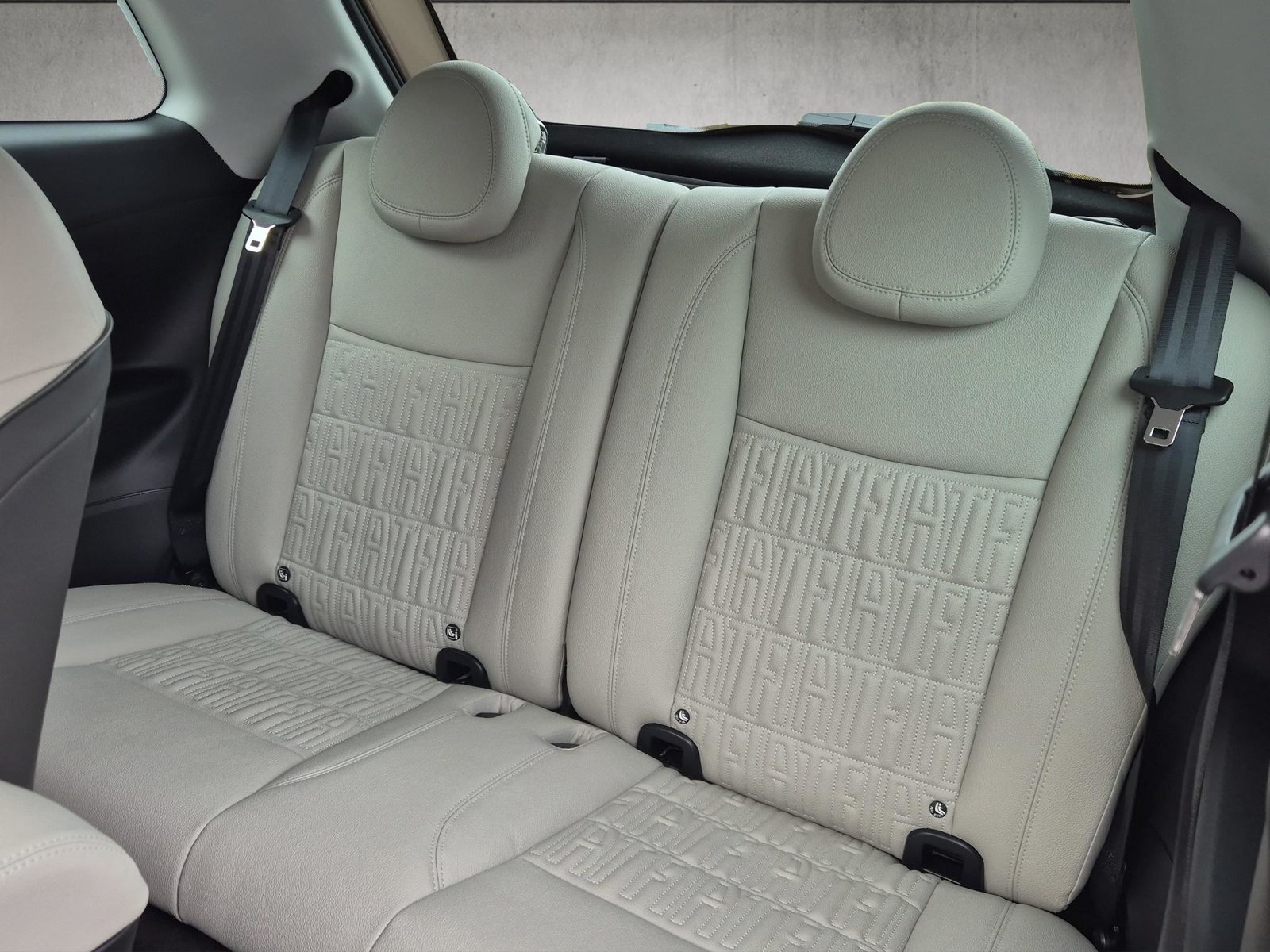 FIAT 500 La Prima, Électrique, Voiture nouvelle, Automatique - 7
