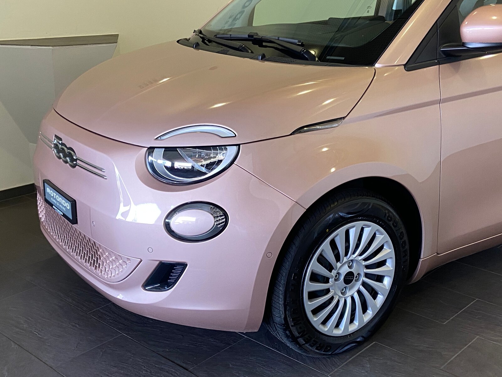 FIAT 500 electric 42kWh Dolce Vita, Elektro, Neuwagen, Automatik - 3