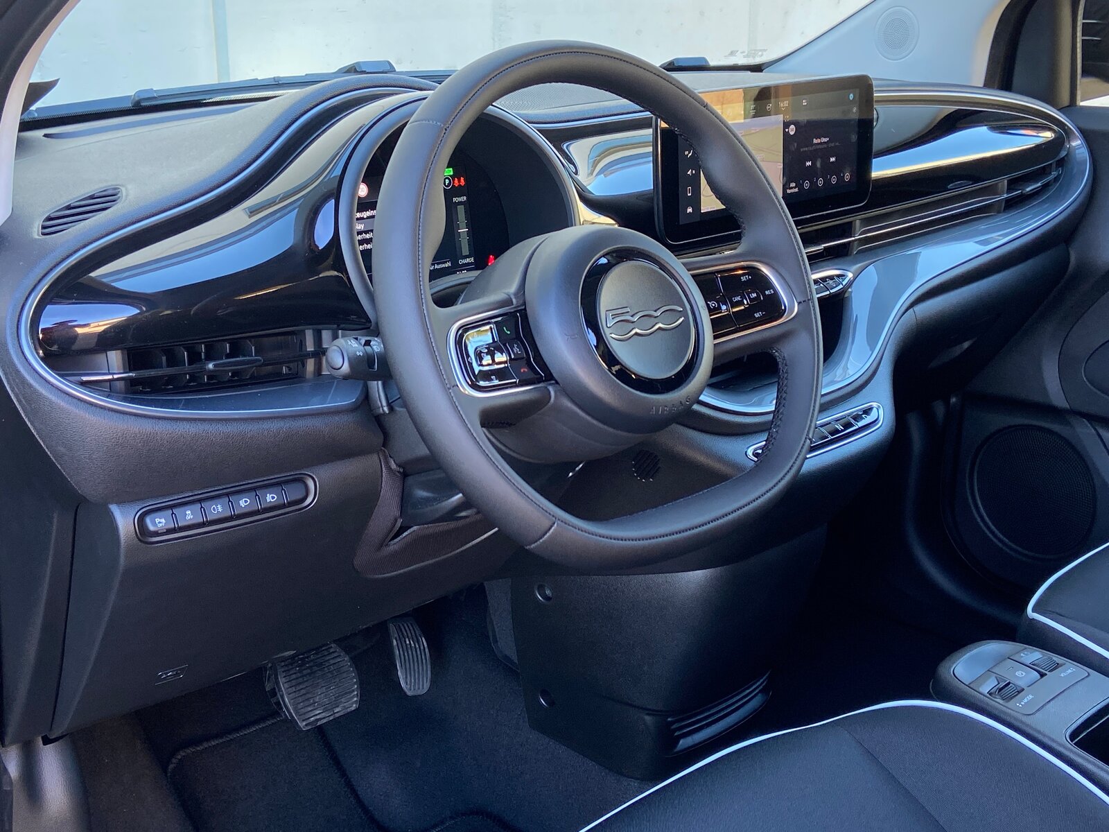FIAT 500 electric 118PS Vita, Elektro, Neuwagen, Automatik - 5