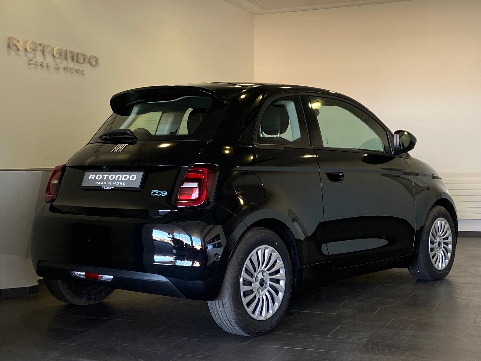 FIAT 500 electric 118PS Vita, Elektro, Neuwagen, Automatik - 2