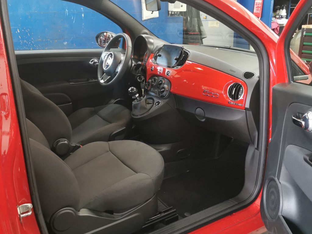 FIAT 500 1.0 Hybrid Cult, Mild-Hybrid Petrol/Electric, Second hand / Used, Manual - 5