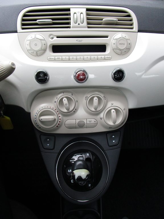 FIAT 500 1.2 Lounge Dual., Petrol, Second hand / Used, Automatic - 6