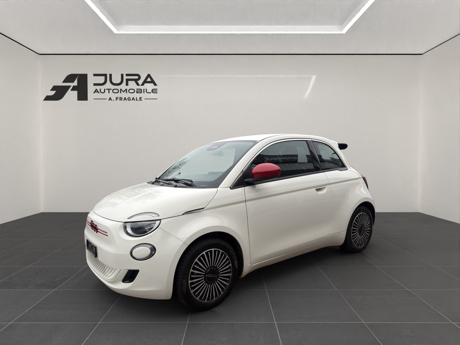 FIAT 500 Red, Électrique, Occasion / Utilisé, Automatique - 2