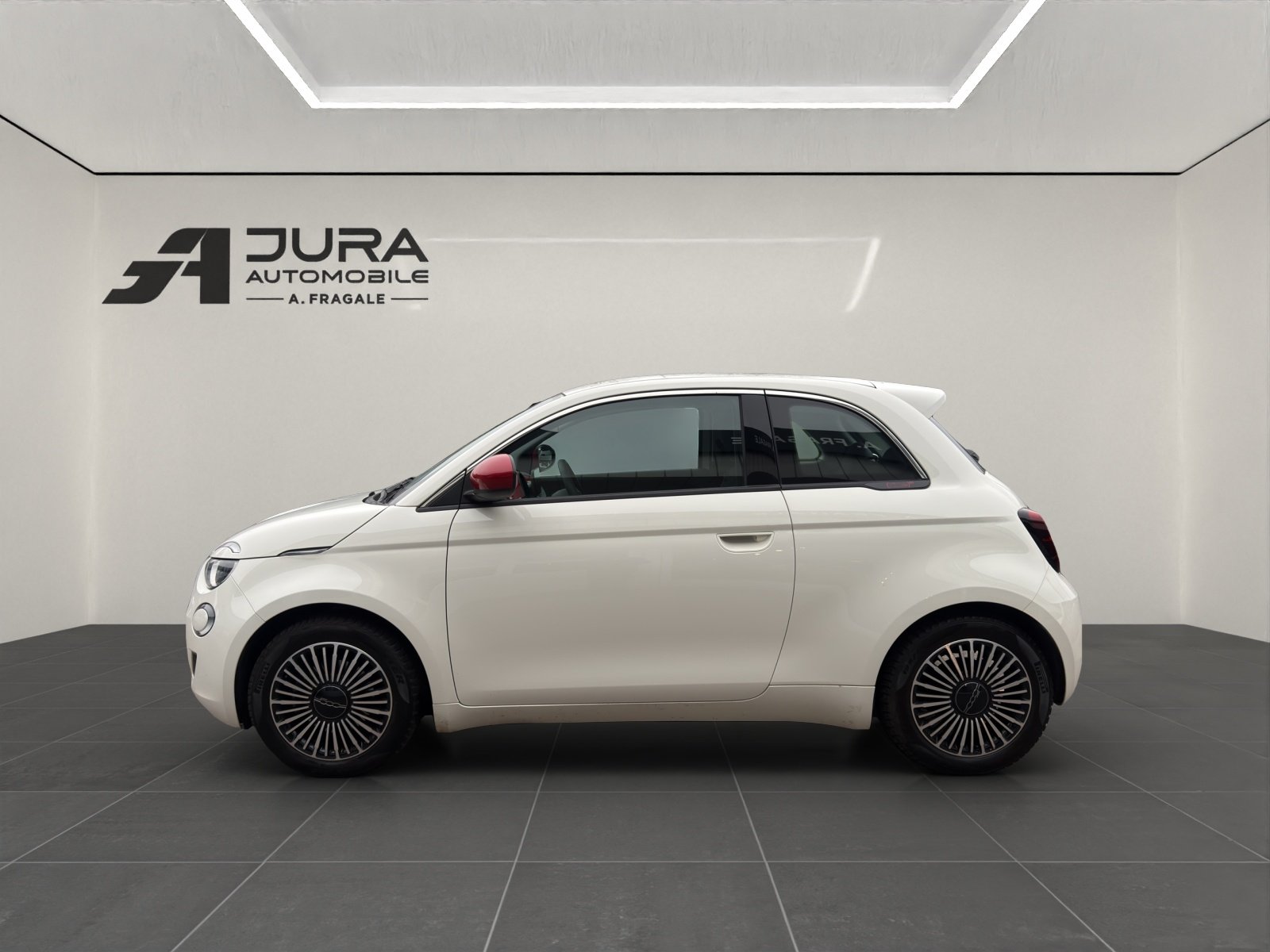 FIAT 500 Red, Électrique, Occasion / Utilisé, Automatique - 4