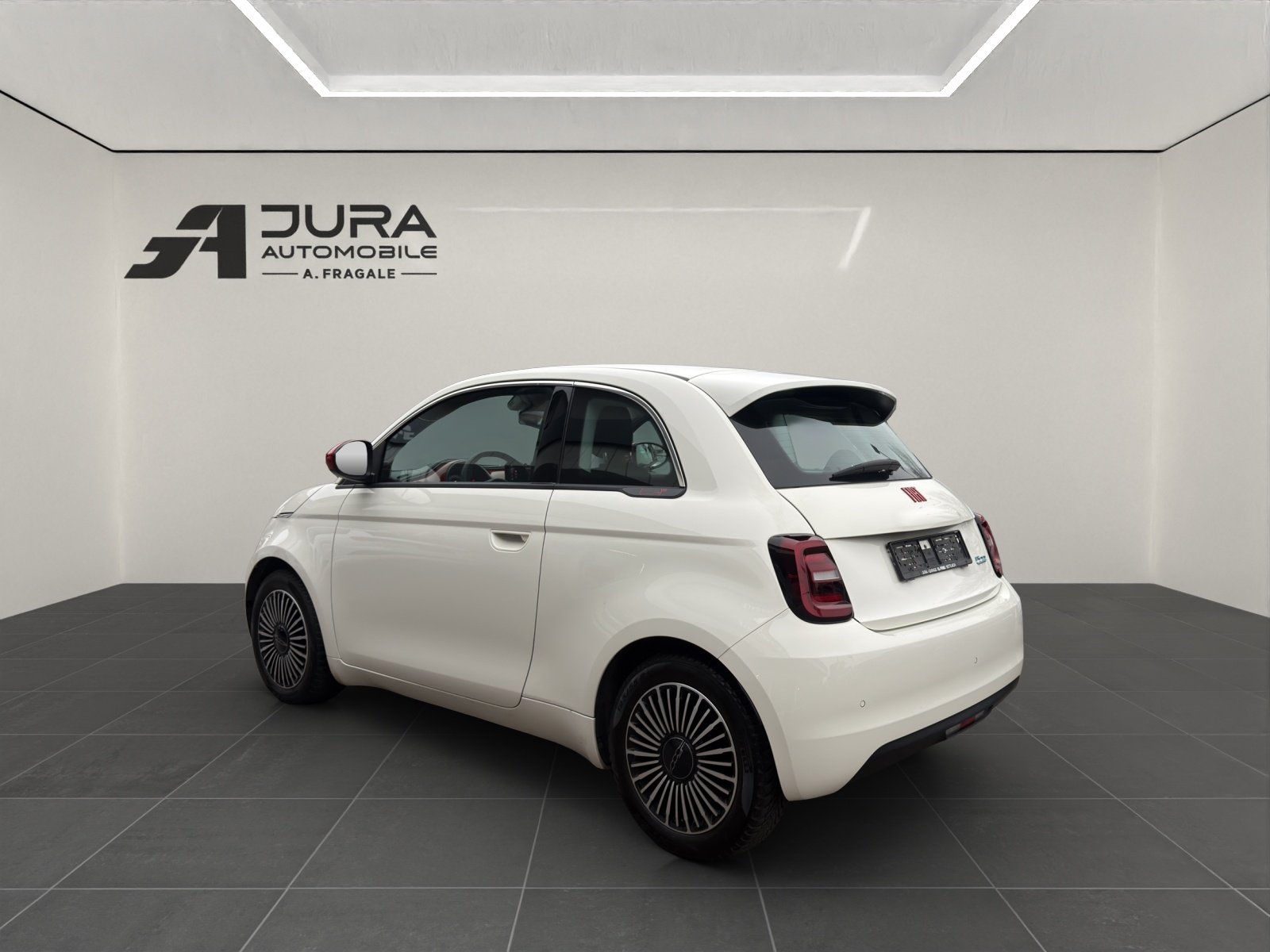 FIAT 500 Red, Électrique, Occasion / Utilisé, Automatique - 5