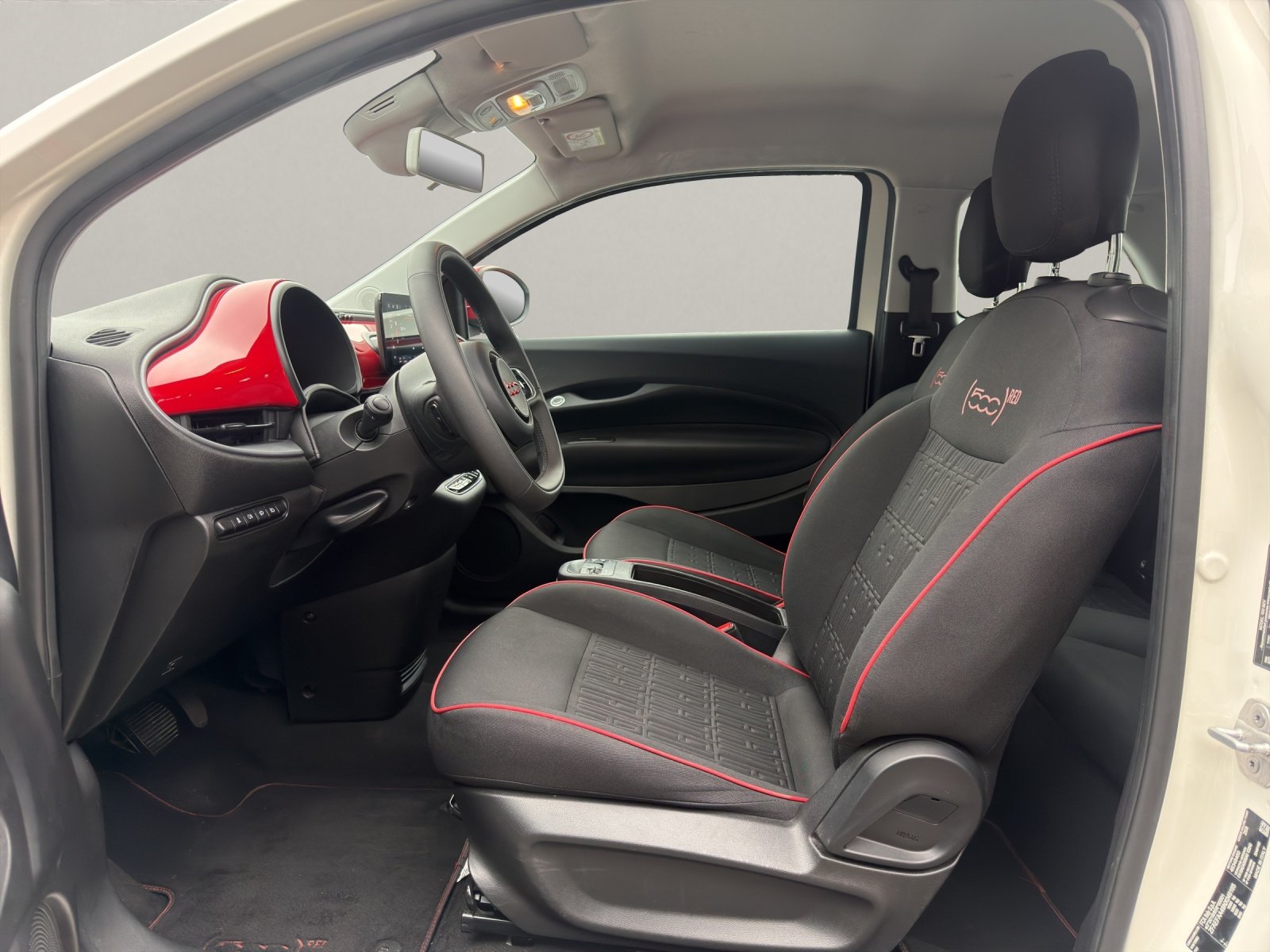 FIAT 500 Red, Électrique, Occasion / Utilisé, Automatique - 7