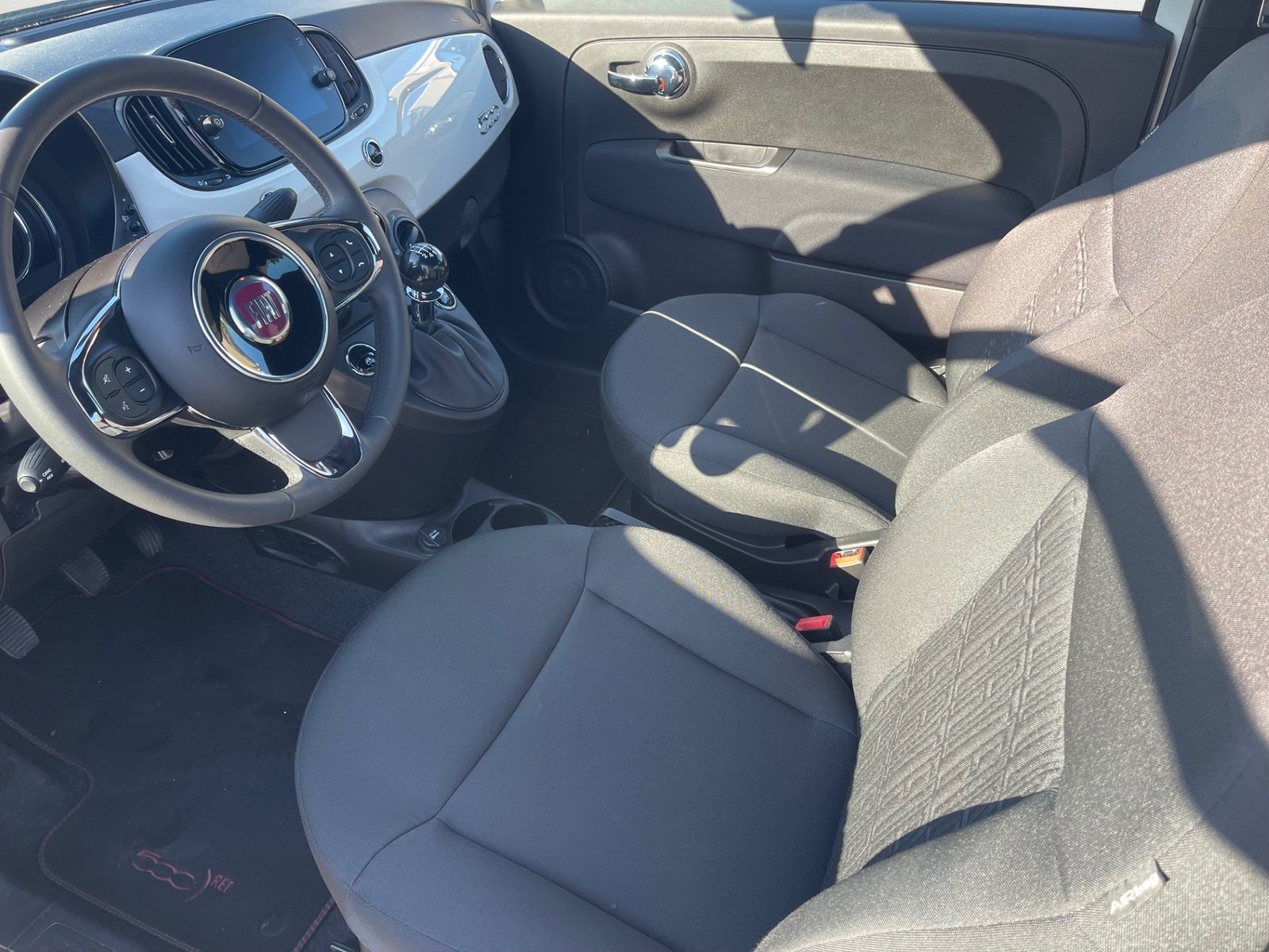 FIAT 500 1.0 Hybrid Swiss Edition, Mild-Hybrid Petrol/Electric, Second hand / Used, Manual - 7