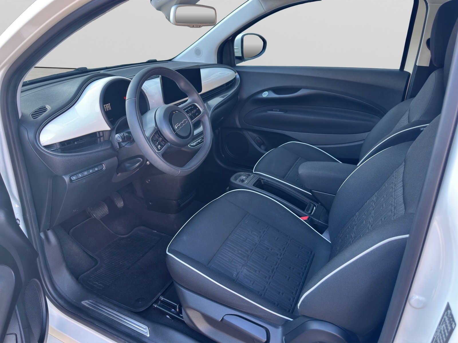 FIAT 500 Swiss Edition, Électrique, Occasion / Utilisé, Automatique - 6