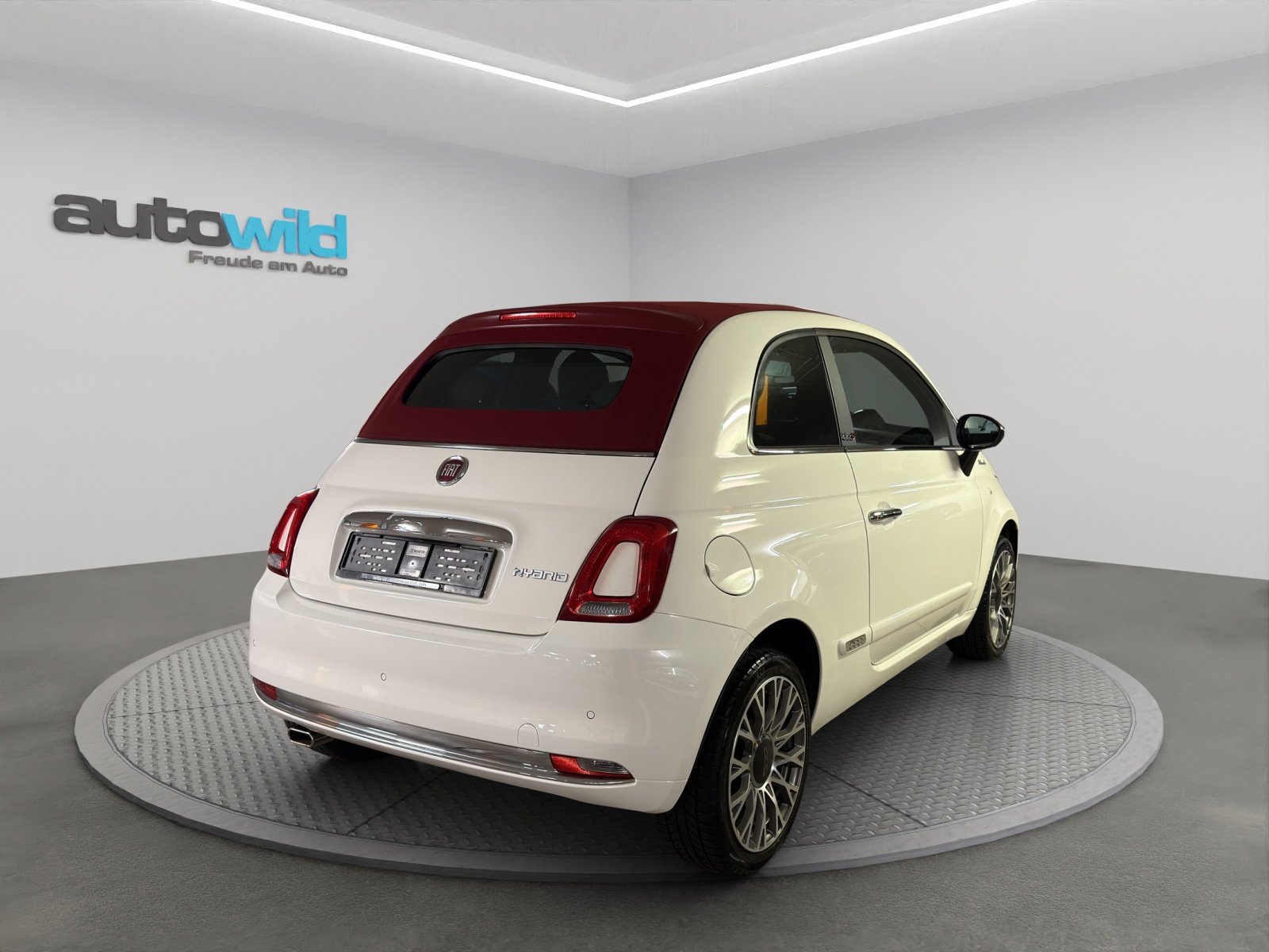FIAT 500C DOLCEVITA 1.0 Hybrid mt, Hybride Léger Essence/Électricité, Occasion / Utilisé, Manuelle - 2