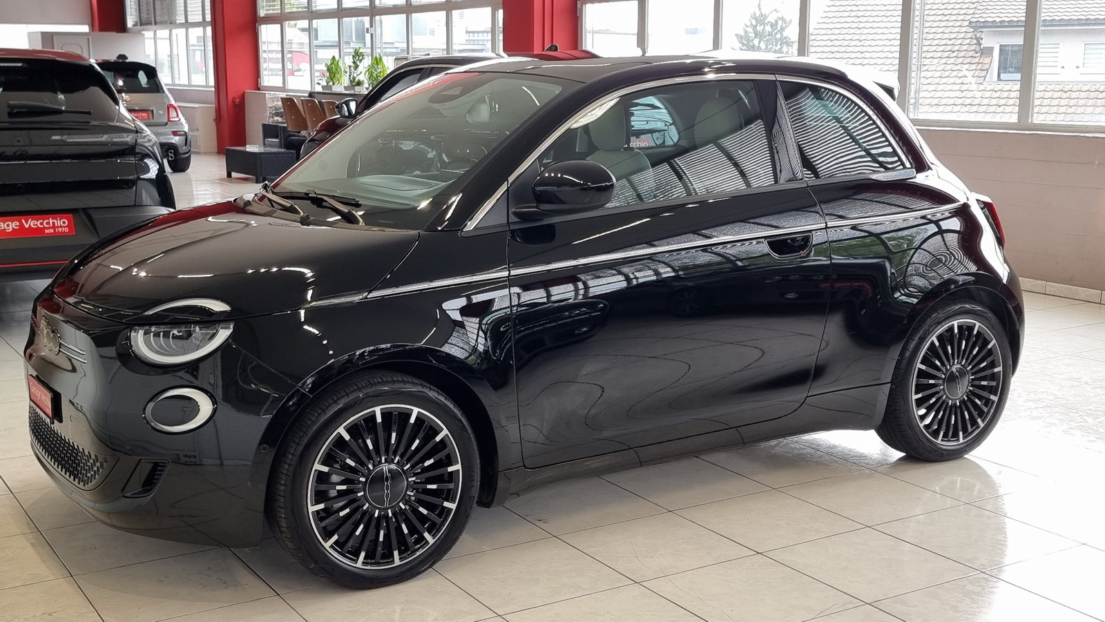 FIAT 500 La Prima 42 KWh 118 PS, Électrique, Occasion / Utilisé, Automatique - 2
