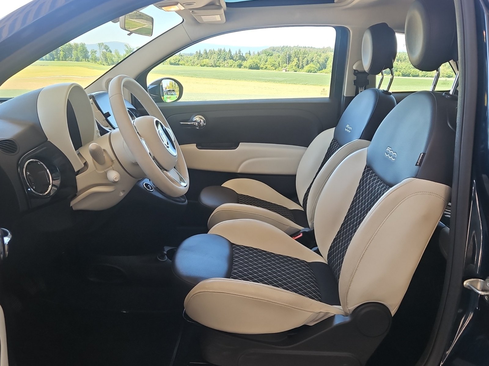 FIAT 500 1.0 Hybrid Dolcevita, Mild-Hybrid Petrol/Electric, Second hand / Used, Manual - 7