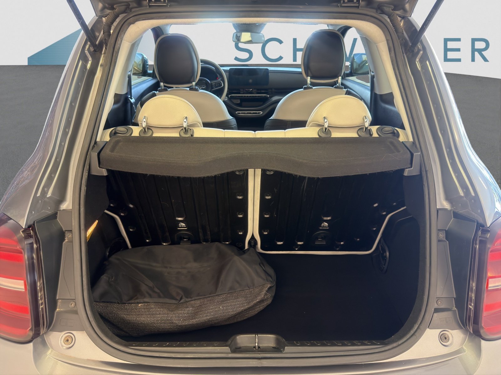 FIAT 500e La Prima, Électrique, Occasion / Utilisé, Automatique - 7