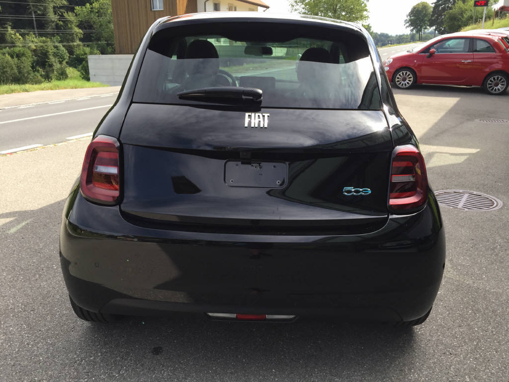 FIAT 500 BEV La Prima by Bocelli Top, Électrique, Occasion / Utilisé, Automatique - 6