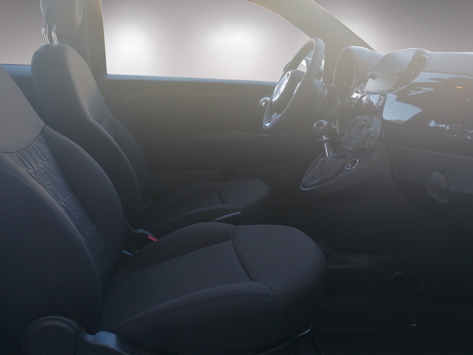 FIAT 500 1.0 Hybrid Swiss Edition, Mild-Hybrid Petrol/Electric, Second hand / Used, Manual - 5