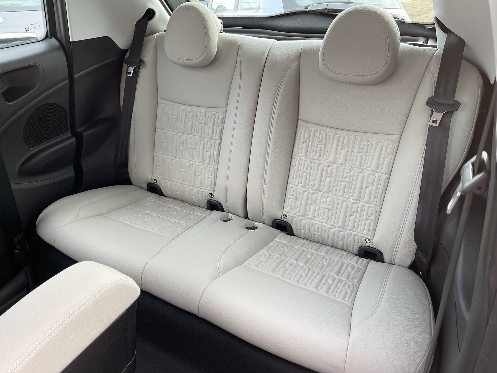 FIAT 500 La Prima 3+1, Elektro, Occasion / Gebraucht, Automatik - 6
