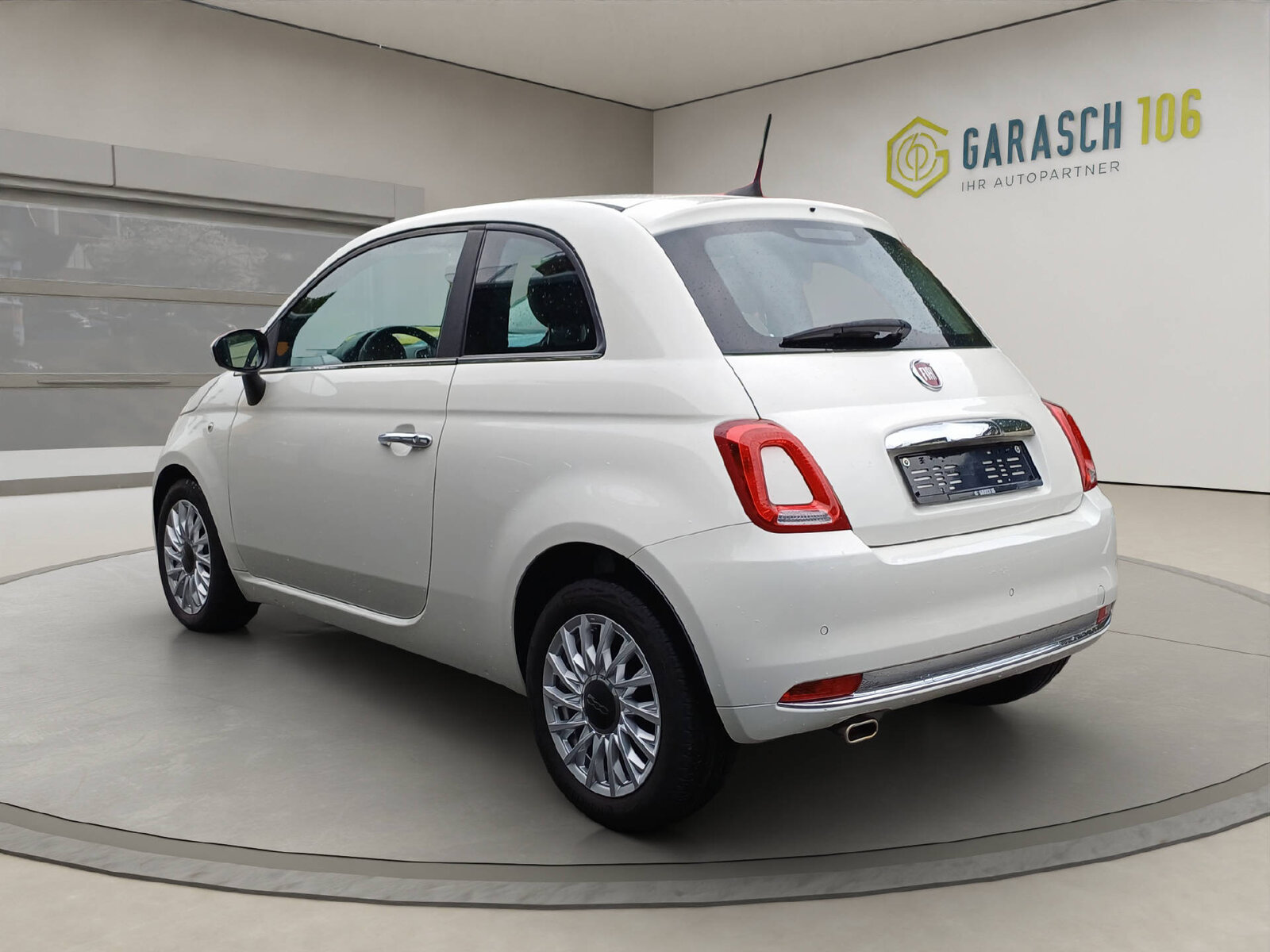 FIAT 500 1.0 Hybrid Dolcevita, Mild-Hybrid Petrol/Electric, Second hand / Used, Manual - 4