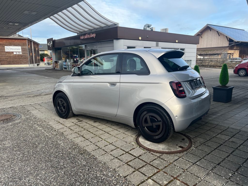 FIAT 500 Armani, Électrique, Occasion / Utilisé, Automatique - 4