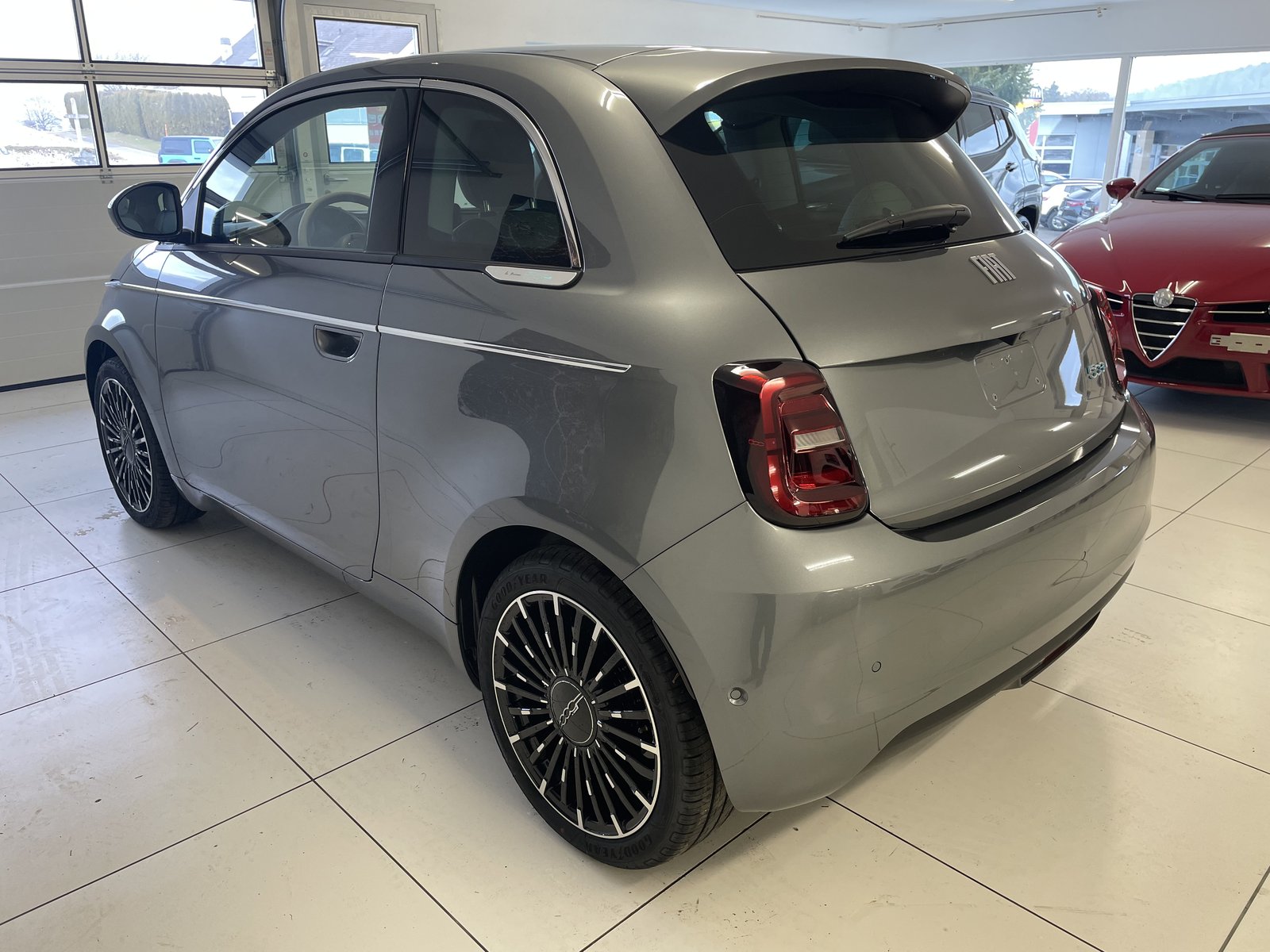 FIAT 500e La Prima, Electric, Ex-demonstrator, Automatic - 6