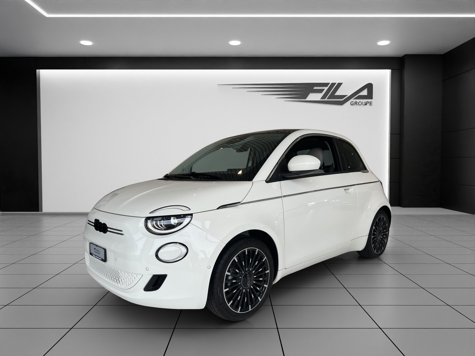 FIAT 500e Berline La Prima Top, Electric, Ex-demonstrator, Automatic - 2