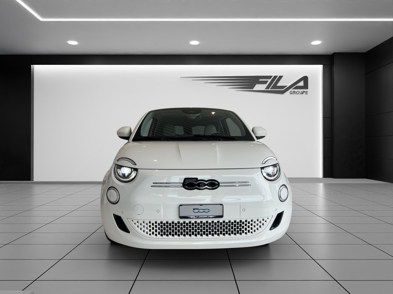 FIAT 500e Berline La Prima Top, Electric, Ex-demonstrator, Automatic - 3