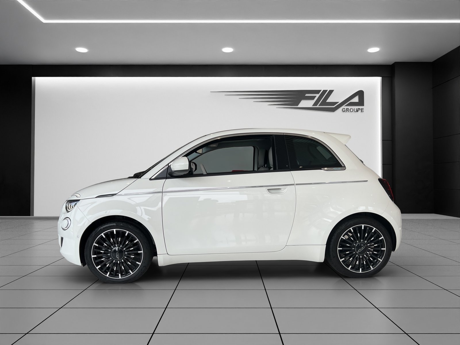 FIAT 500e Berline La Prima Top, Electric, Ex-demonstrator, Automatic - 4