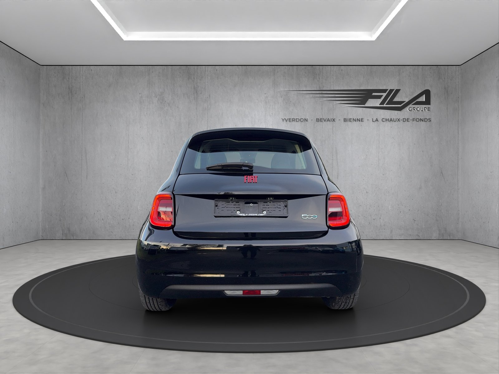 FIAT 500e Berline RED, Electric, Ex-demonstrator, Automatic - 4