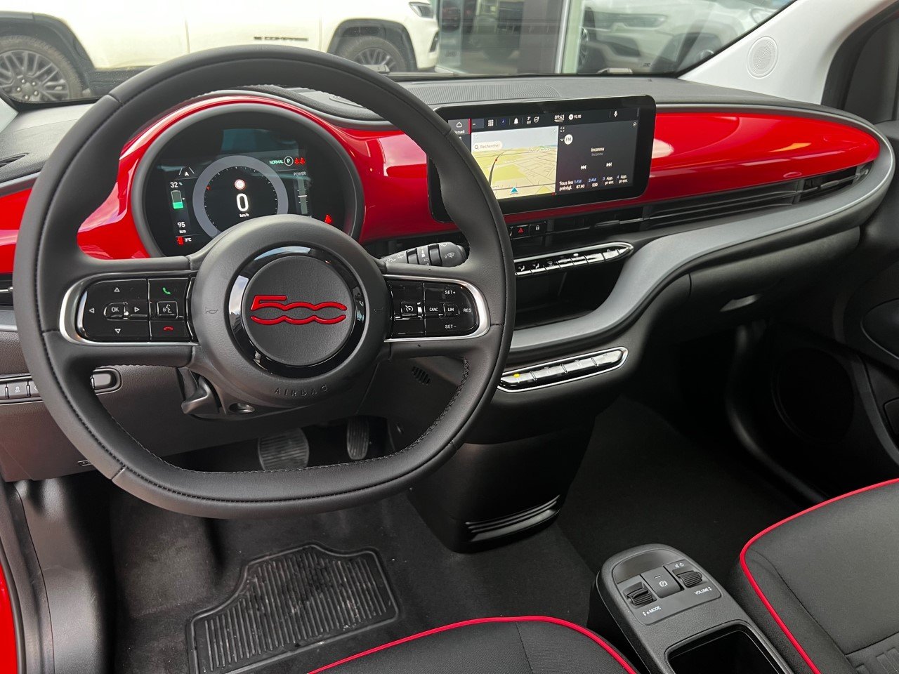 FIAT 500e Berline RED, Electric, Ex-demonstrator, Automatic - 6