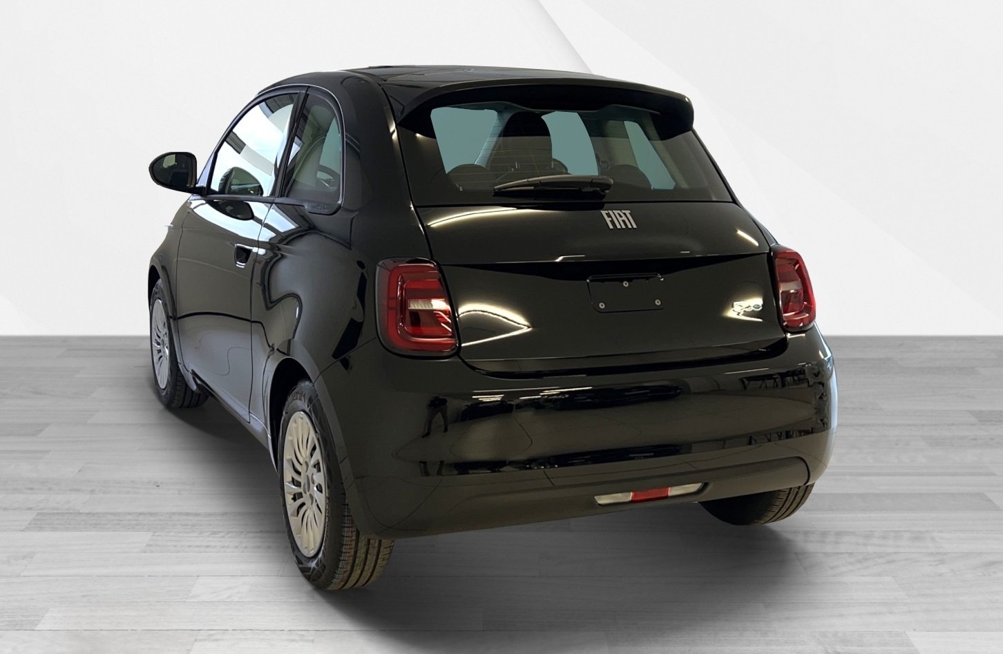 FIAT 500e Cult 87kw, Electric, Ex-demonstrator, Automatic - 2
