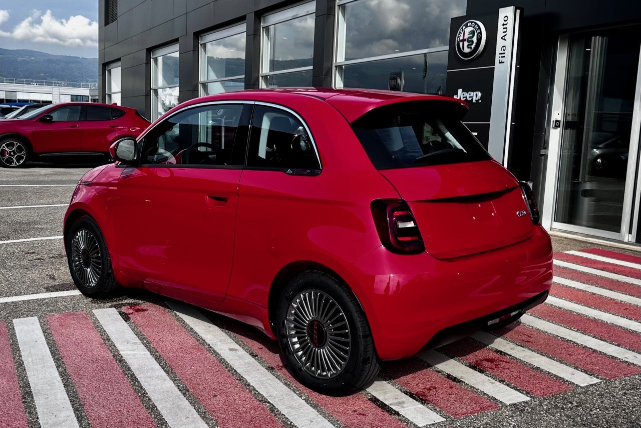 FIAT 500e Berline RED, Electric, Ex-demonstrator, Automatic - 6