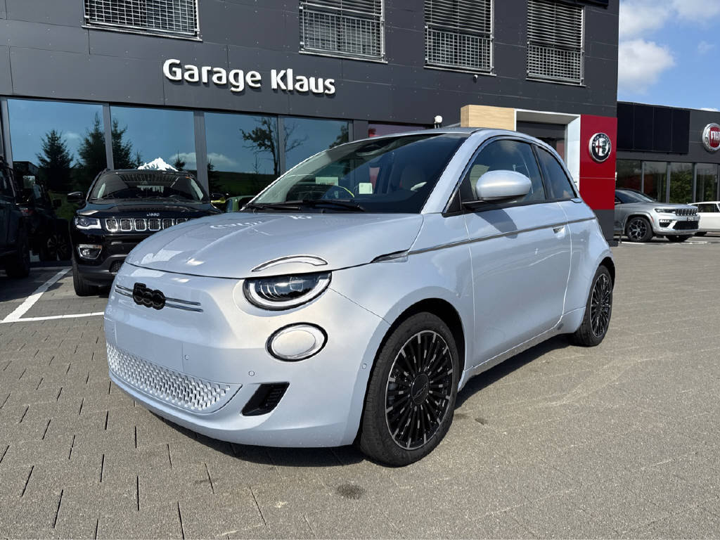 FIAT 500 La Prima