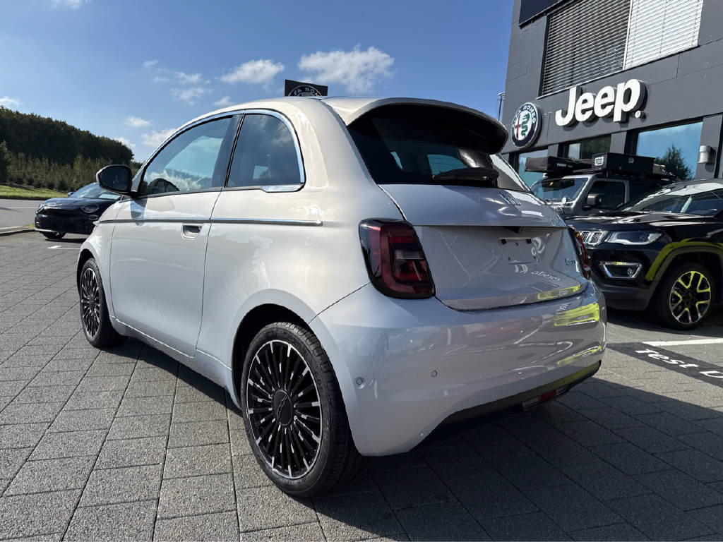 FIAT 500 La Prima, Electric, Ex-demonstrator, Automatic - 2