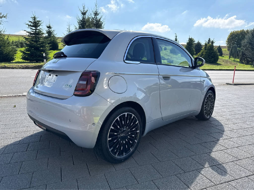 FIAT 500 La Prima, Electric, Ex-demonstrator, Automatic - 4