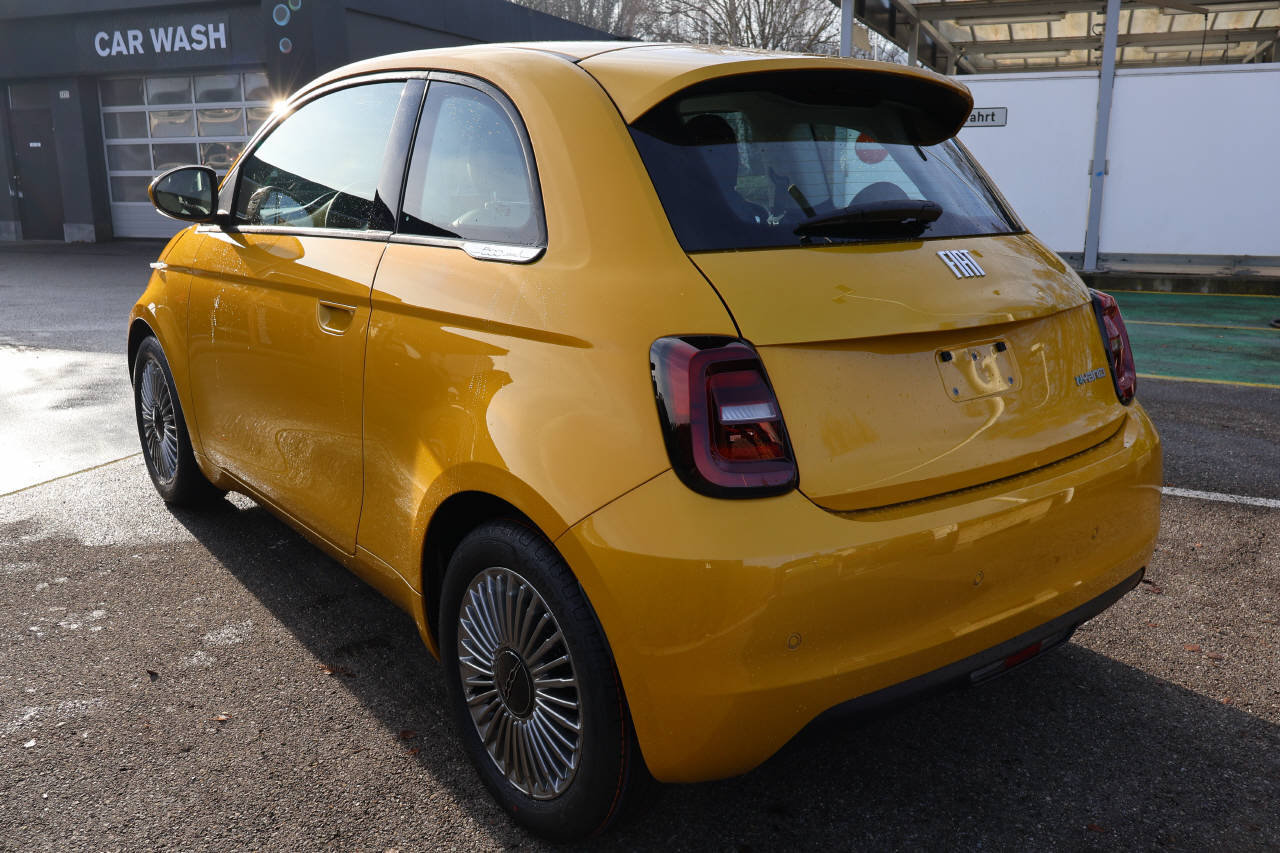 FIAT 500 1.0 Hybrid Torino, Mild-Hybrid Benzin/Elektro, Vorführwagen, Handschaltung - 6