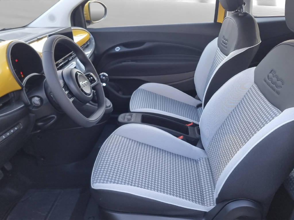 FIAT 500 1.0 Hybrid Torino, Mild-Hybrid Petrol/Electric, Ex-demonstrator, Manual - 4