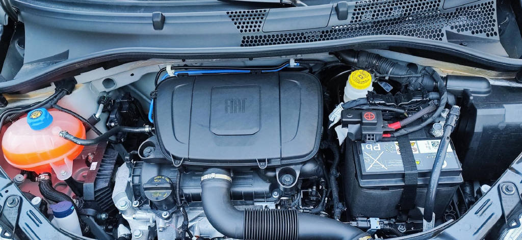 FIAT 500 1.0 Hybrid Swiss Edition, Hybride Leggero Benzina/Elettrica, Auto dimostrativa, Manuale - 6