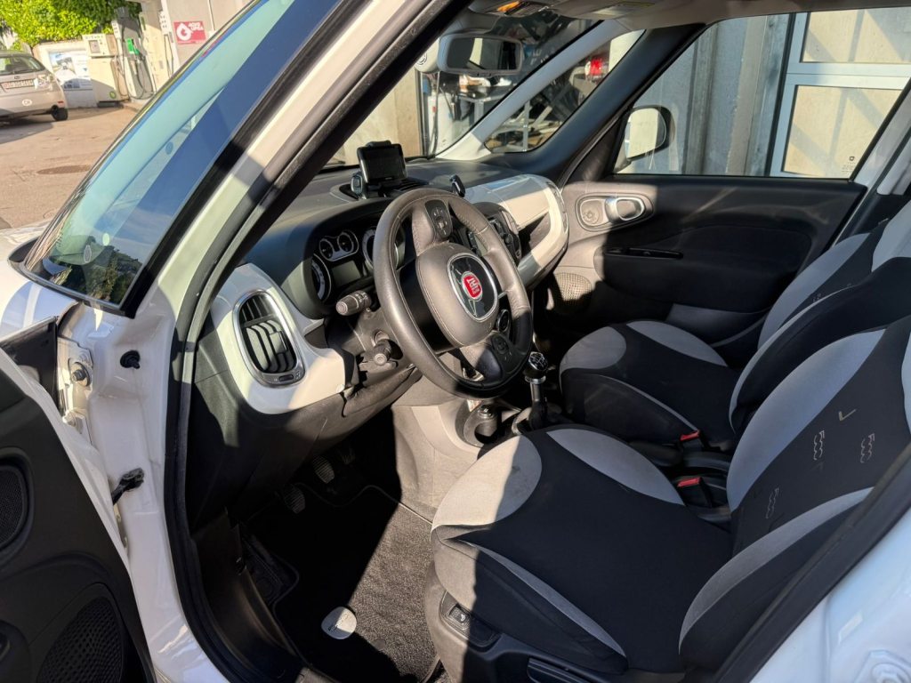 FIAT 500L 1.6 JTD Pop Star S/S, Diesel, Occasion / Gebraucht, Handschaltung - 5