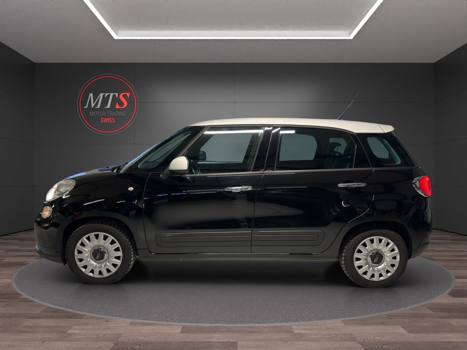 FIAT 500L 1.4 16V Pop Star, Petrol, Second hand / Used, Manual - 2