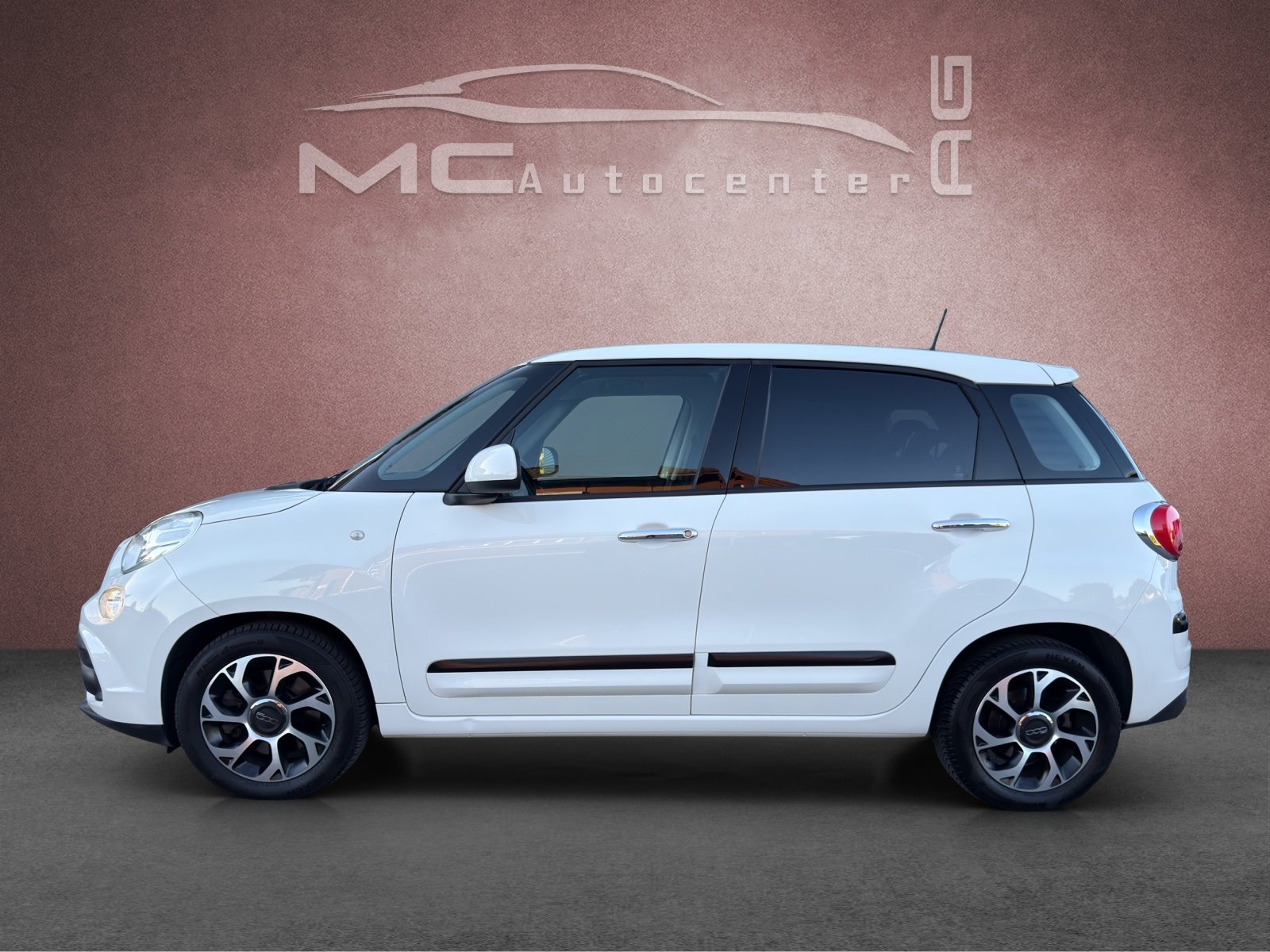 FIAT 500L 1.4 TB 16V Sport, Petrol, Second hand / Used, Manual - 2