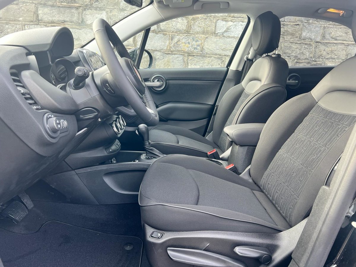 FIAT 500X 1.5 Hybrid Swiss Edition DCT, Mild-Hybrid Benzin/Elektro, Neuwagen, Automatik - 4