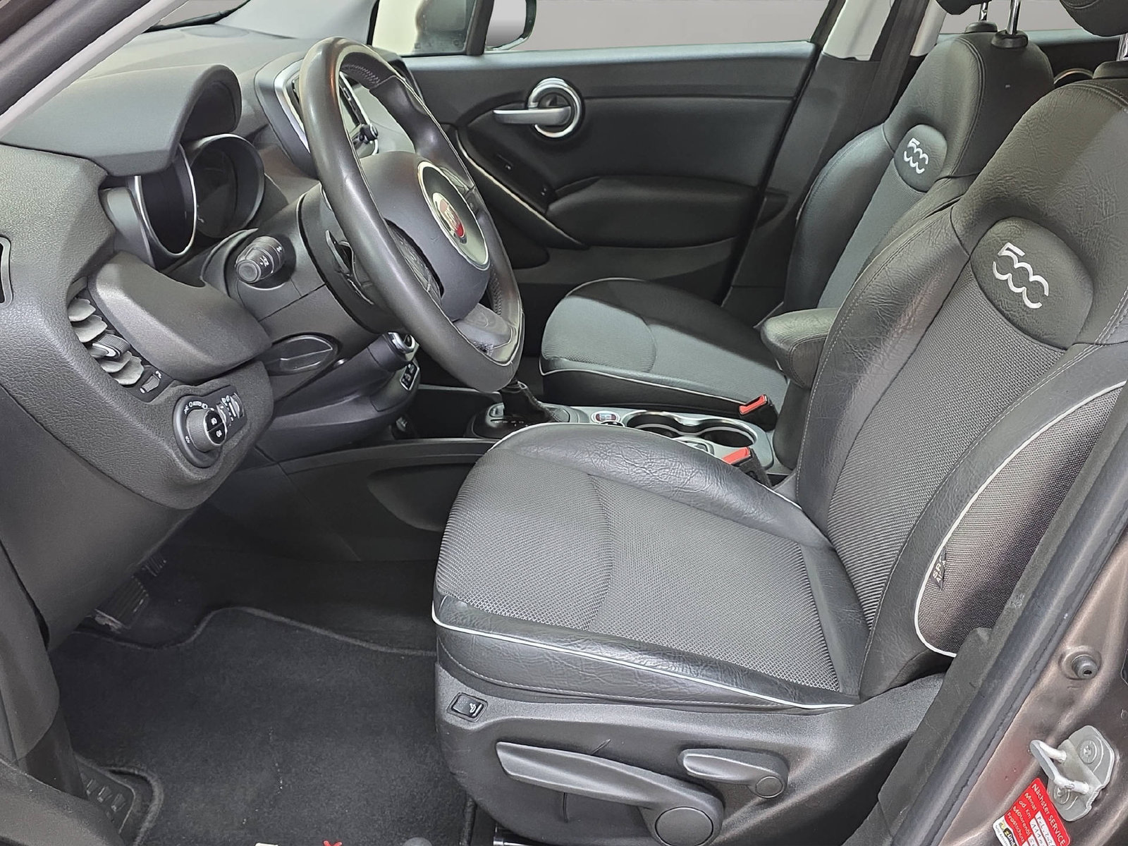 FIAT 500 X 1.4 MultiAir Cross Plus 4x4, Benzin, Occasion / Gebraucht, Automatik - 6