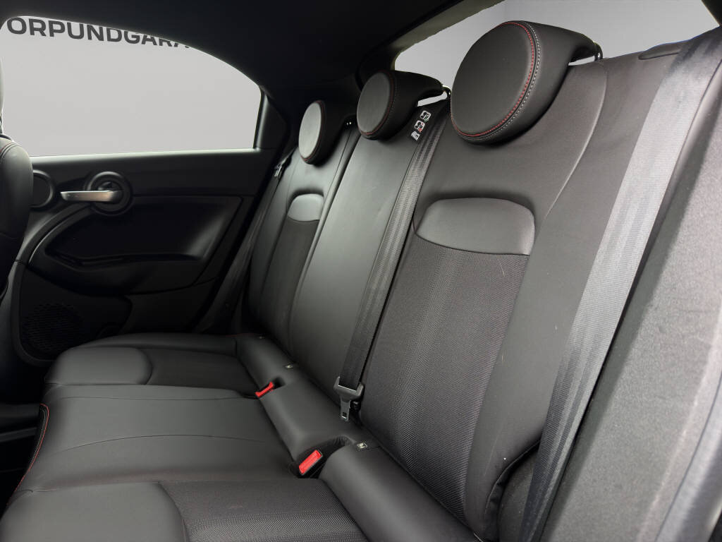 FIAT 500 X 1.3 GSE Sport, Benzin, Occasion / Gebraucht, Automatik - 7