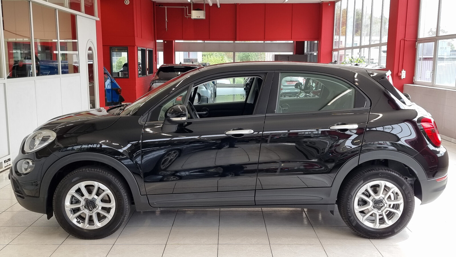 FIAT 500 X 1.3 GSE City Cross, Essence, Occasion / Utilisé, Automatique - 3