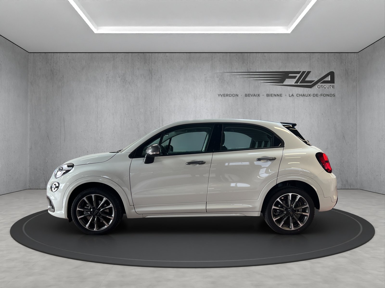 FIAT 500X 1.5 Hybrid Sport Final Edition, Mild-Hybrid Petrol/Electric, Ex-demonstrator, Automatic - 3
